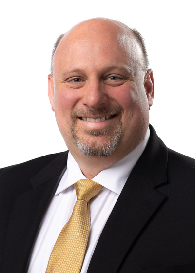 Daniel J Winter