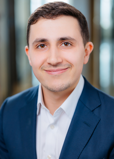 Photo of Financial Advisor Andrew Bank