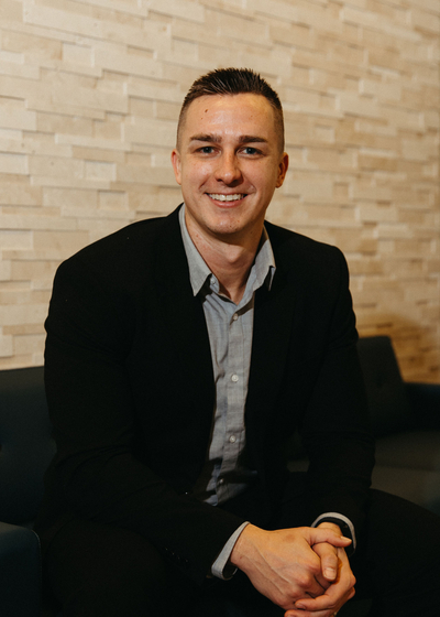 Photo of Associate Financial Advisor Mitchell Bolivar