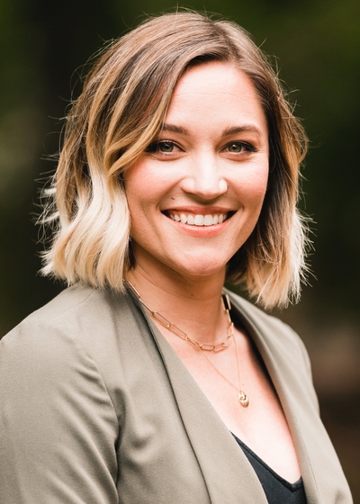 Jessica Henshaw headshot