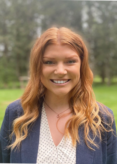 Becca Watsek headshot