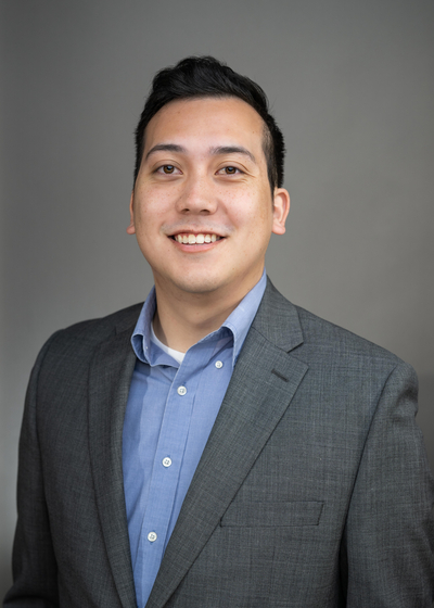 Photo of Associate Wealth Management Advisor Chris Kinder