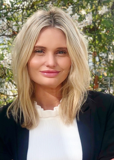 Phoebe Hertz - Northwestern Mutual headshot