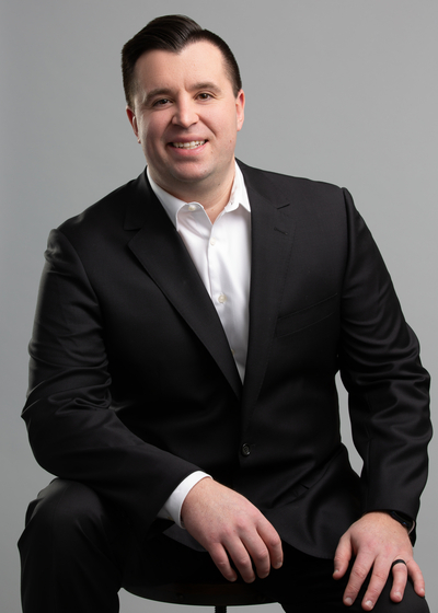 Jason M Vahlenkamp