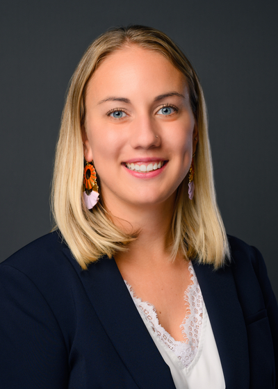 Cate Farrell - Northwestern Mutual headshot