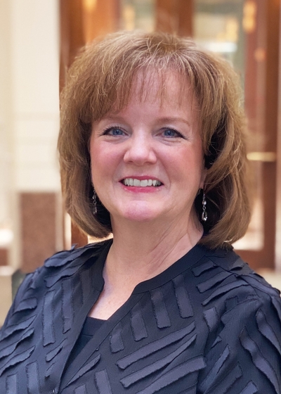 Mary Leahy headshot