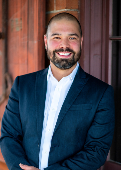 Photo of Financial Advisor Daniel Bello