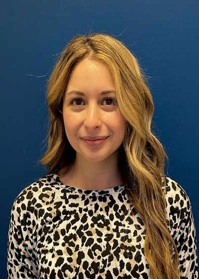 Sarah Cava headshot