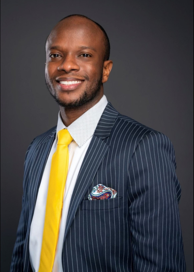 Professional headshot of financial representative, Alvin Porter.