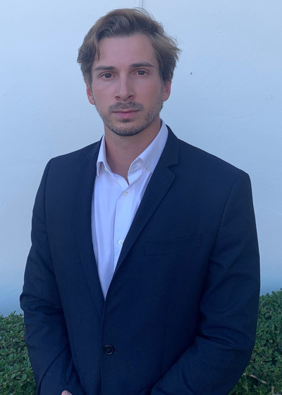 Andres Castro, Financial Representative