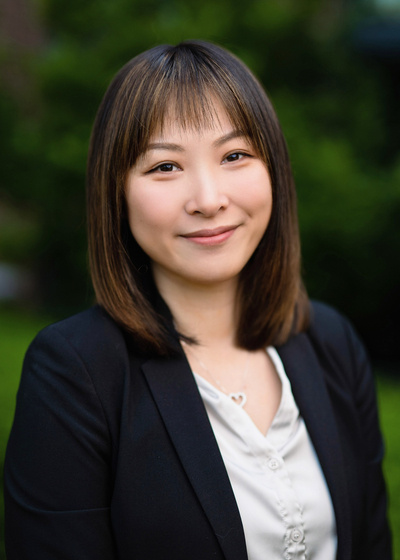 Photo of Director of Investment Operations Vanessa Li