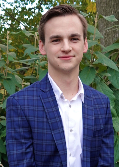 Evan R Boling