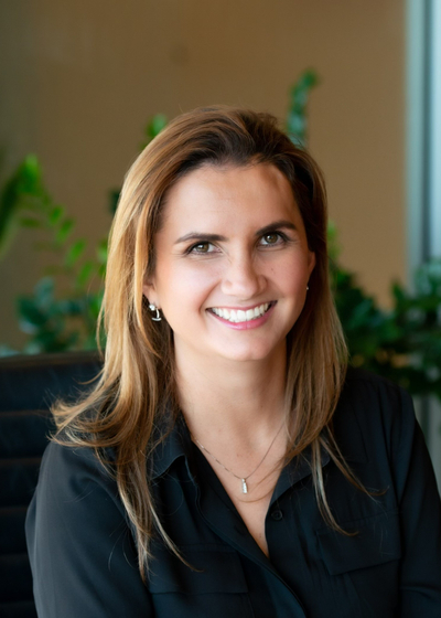 Photo of Associate Financial Representative Carolina Villalba