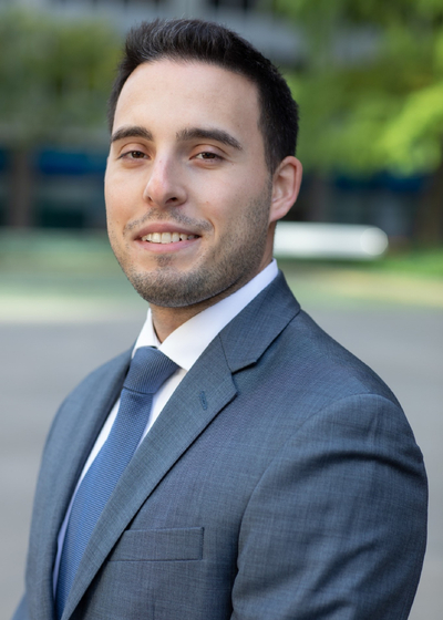 Photo of Associate Wealth Management Advisor and Director of Investments Anthony J Russo