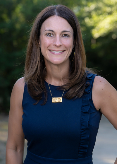 Photo of Director of Client Services Leslie Stewart