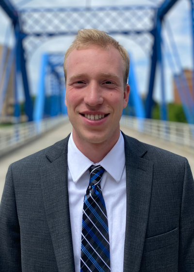 Photo of Financial Advisor Brandan Knepper