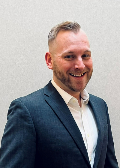 Andrew Hoelscher