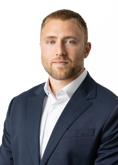 Photo of Investment Analyst Nathan S Schroer
