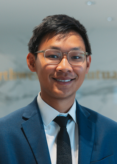 Photo of Financial Planning Analyst and Investment Specialist Cooper Ahlers