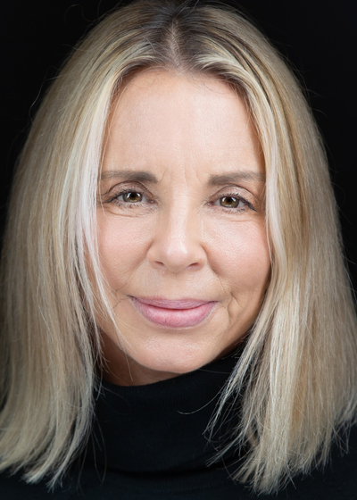 Photo of Associate Financial Representative Andi Rohn