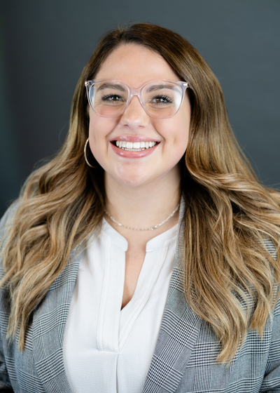 Photo of Associate Financial Representative Alexis Hill