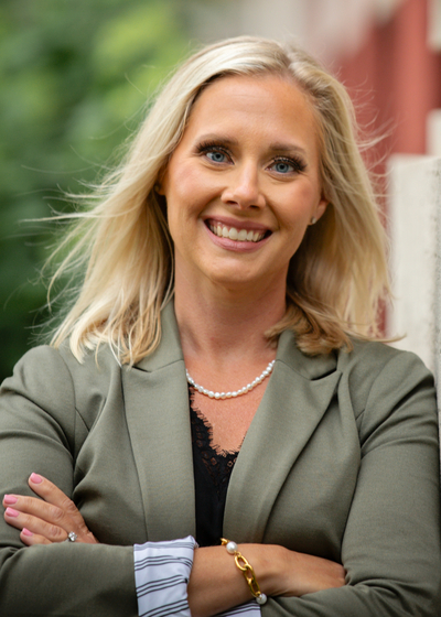 Photo of Associate Financial Advisor Gretchen Dawson