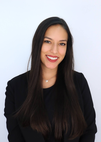 Photo of Associate Financial Representative Maria Sanchez