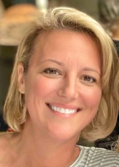 Tara  Wallace 
