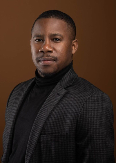 Professional headshot of financial representative, Kendrick Constant.