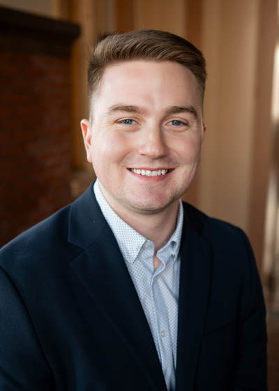Photo of Financial Planning Assistant Sean Schuring