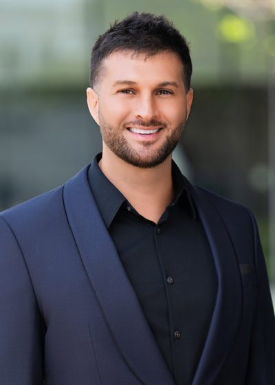 Jake  Chamsi 
