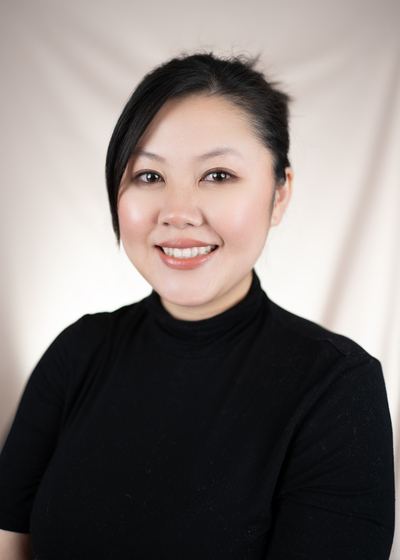 Photo of Director of Marketing Lilly K Xiong
