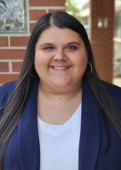 Photo of Client Service Associate Alexis Fuentes