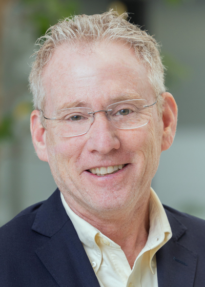 Photo of Associate Wealth Management Advisor Ron Cohen
