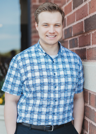 Photo of Associate Financial Representative Grant Allen Prader
