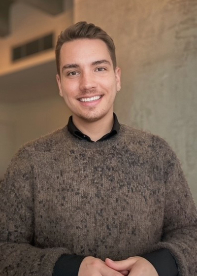 Ryan  Barber 