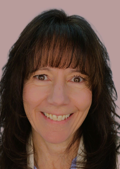 Photo of Operations Associate Renee Maretech
