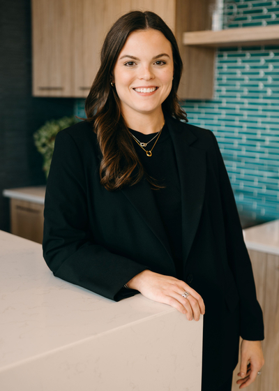 Photo of Client Service Associate Gracie Davis