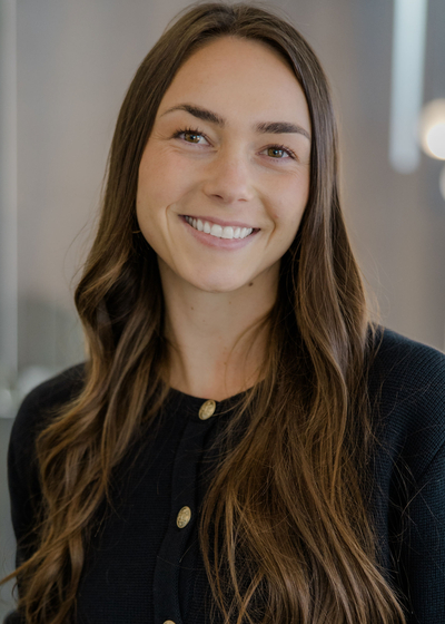 Photo of Executive Assistant Libby Helverson
