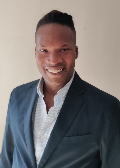 Professional headshot of financial representative, Rahni Simpson.