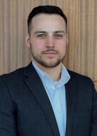 Garrett Levi Dzuro 