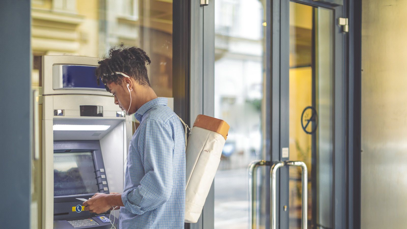 Should I Use a Bank or a Credit Union? | Northwestern Mutual