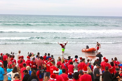 Pre-Race Santa on the Beach