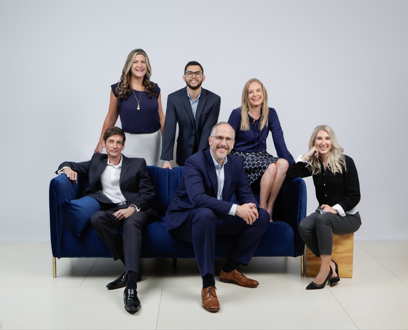 Holds Wealth Team Photo