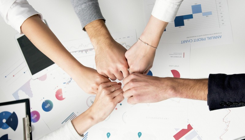 INVESTMENTS, FINANCIAL PLANNING, INSURANCE, HNW, BUSINESS, ESTATE PLANNING, TAX STRATEGIES, EFFICIENT TAX PLANNING HANDS