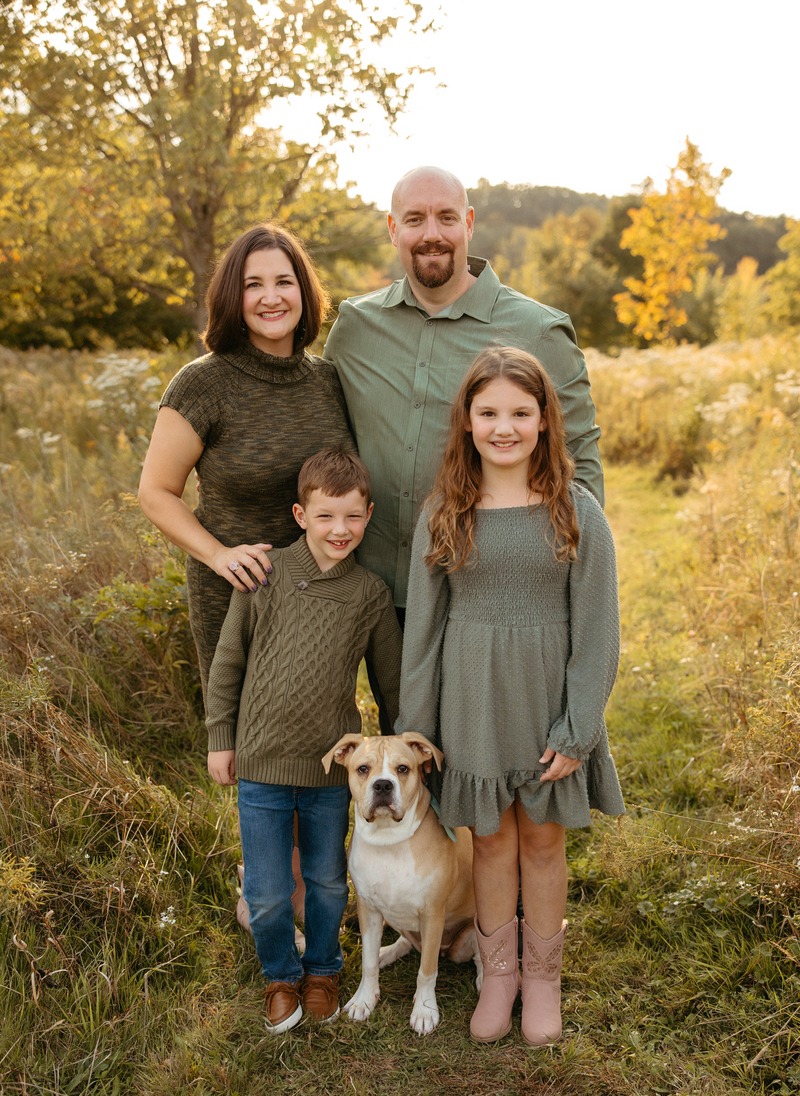 Jamie, Robert, Scarlet, Drake and puppy, Jupiter