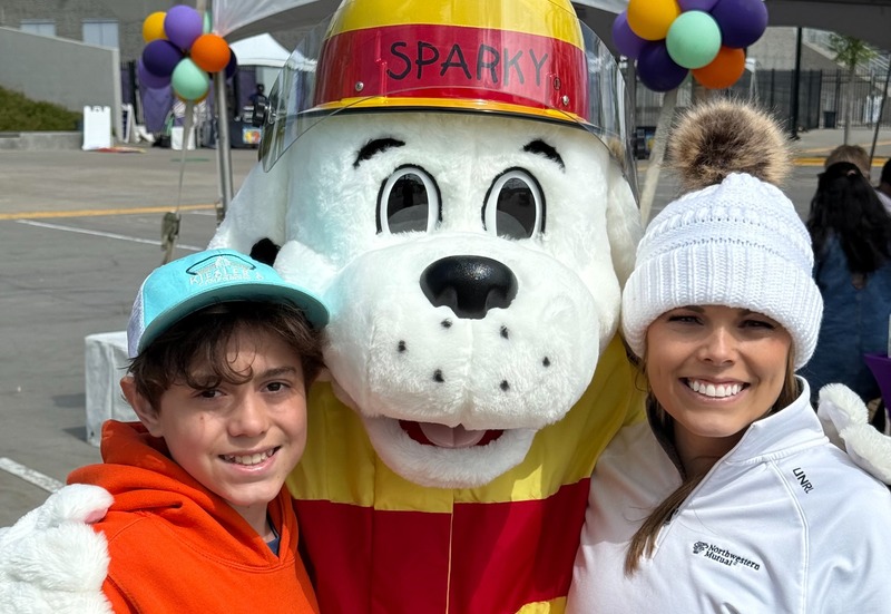 Gen and Theseus with fire dog
