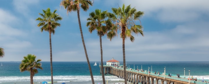 Manhattan Beach California pier